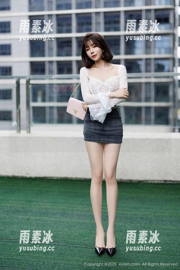 秀人网 - 梦娜Vanessa的网袜图册，谁需要人间四月天？