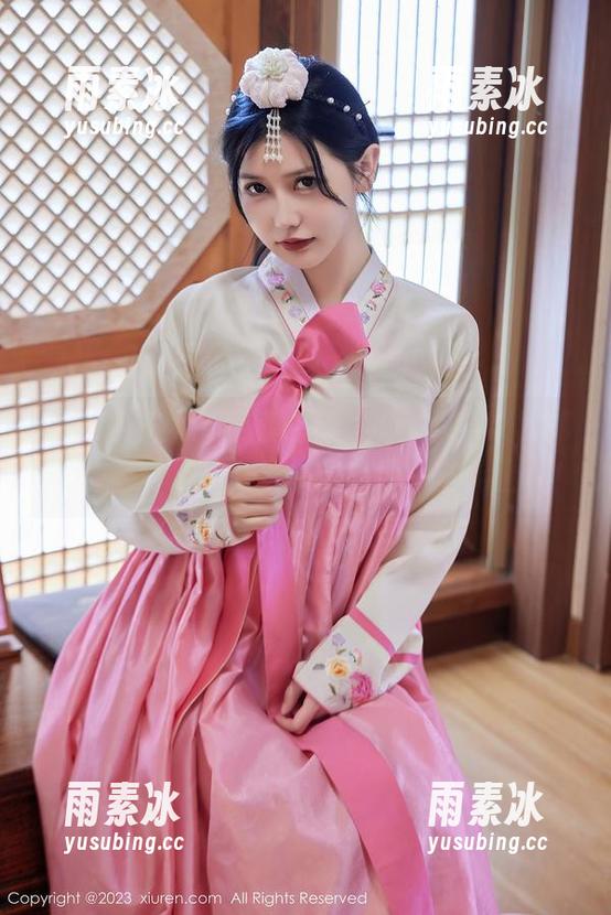 秀人网 - 如果足部也能入选，人类文明第十佳，金幼汐Vivian的美足肯定能上榜！