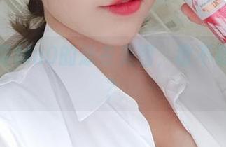 超模穆零Mu0的泳衣美图，敢不敢大胆看？