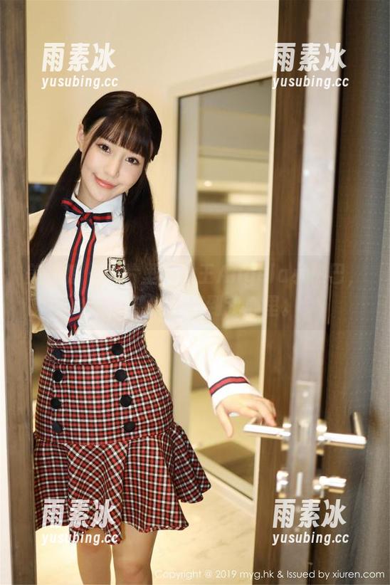 美媛馆 - 图片里的女王Angela小热巴，真希望能下载到我心里。