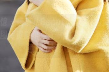 美媛馆 – 唐琪儿Beauty与眼镜的无尽畅聊，图库资源里藏着一些看似说不清的东西……深！深！