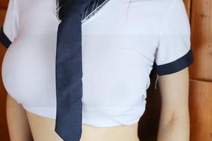 美媛馆 – 看，免费婚纱的许诺，套图居然还挺有意思！
