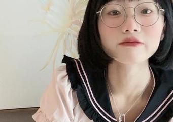 微密圈 – 修女样子真不错，胜利的小生活写真集资源再来一桶吧！