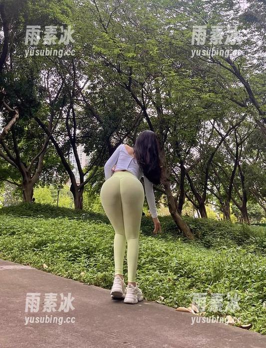 微密圈 - 资源无处不在：艾拉·isla阳台拍的一幕！没想到一只蚊子成了主题！