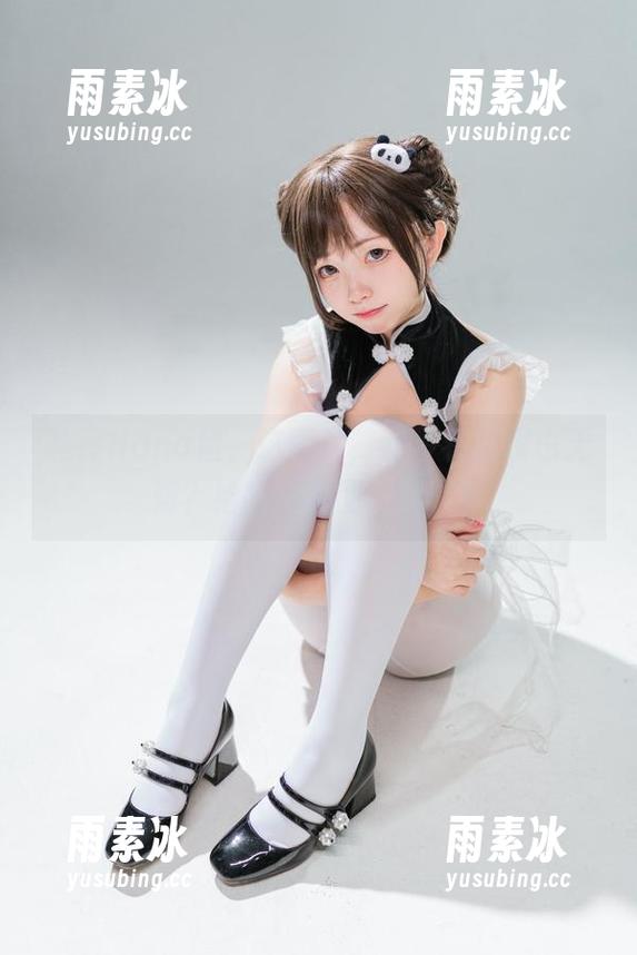 花铃Hana 花铃Hana姐,这图片,我多看几眼也无妨?给我点原图,嘿嘿!