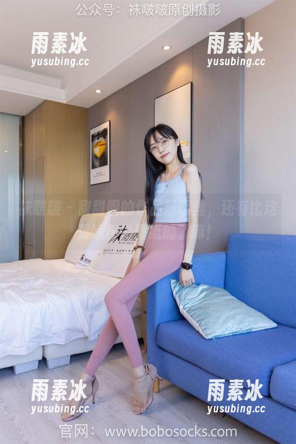 袜啵啵 - 甜甜圈的作品厚肉丝，还有比这更适合做壁纸的了嘛！