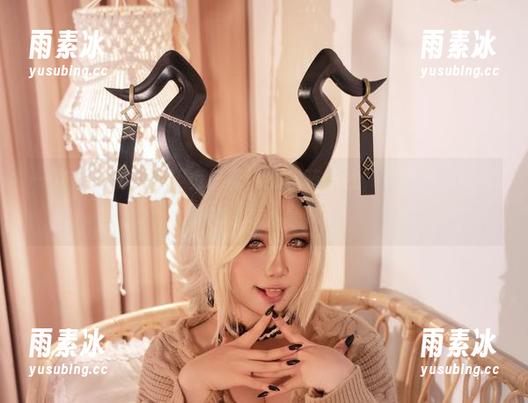 一次居家就搞定！贞子蜜桃的碧蓝航线，美图模块附赠壁纸，惹人喜悦。