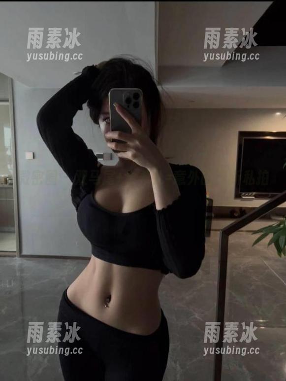 微密圈 - 双马尾+金希儿=意外的清新私拍图集