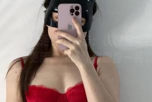 微密圈 – 没人能拒绝的冲击：铁锤姐姐西海岸风格写真更新，保证让你眼前一亮。