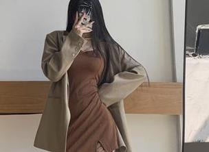 微密圈 – 给老婆点赞，结果陈佩奇的写真套图成了焦点？