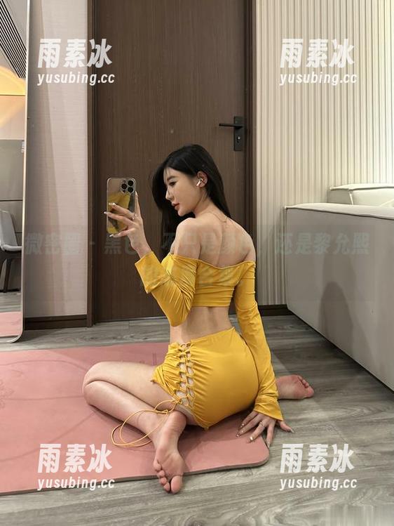 微密圈 - 黑色，不只是颜色，还是黎允熙的态度合集。